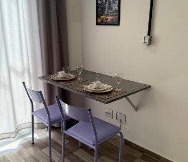 Santo Agostinho Apartment | 407 Perto Materdei, Area privativa, cozinha, máquina de lavar vaga