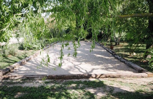 Althen-des-Paluds House | 40m2 suite in 18th-century Provencal farmhouse