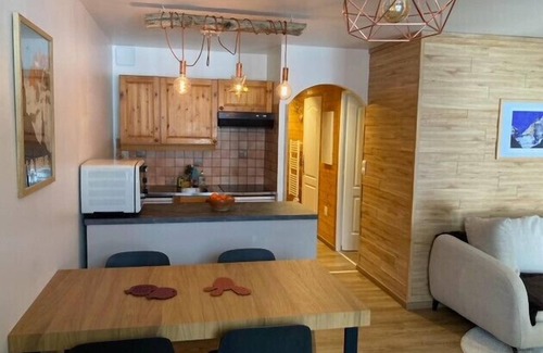 Monetier-les-Bains Apartment | 40m² with garden and nice view on the valley