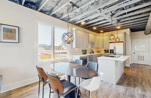 Northside Apartment | 413 Spears Ave