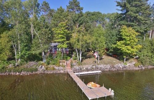 Hastings Highlands House | 416 Papineau Lake cottage