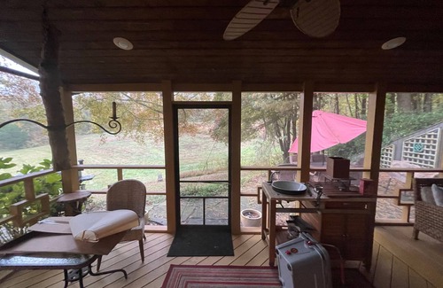 Croom House | 42 Acres of Serenity & Nature Just15 Miles To Annapolis