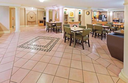 Downtown Hotel | 42 m² Hotel ∙ 127 guests