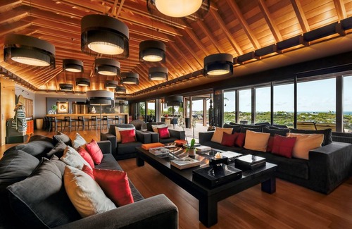 Grand Cul-de-Sac Villa | 420 m² Villa ∙ 6 bedrooms ∙ 12 guests