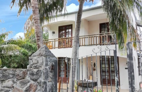 La Gaulette Villa | 420 m² Villa ∙ 4 bedrooms ∙ 6 guests