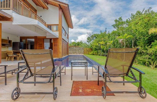 Itacimirim House | 424 m² House ∙ 4 bedrooms ∙ 12 guests