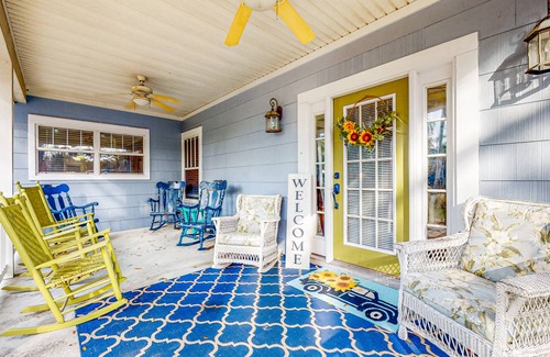 Plant City House | 426 m² House ∙ 8 bedrooms ∙ 22 guests
