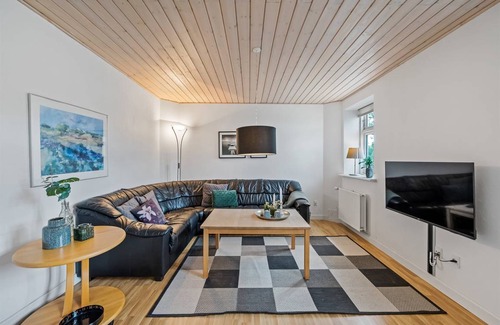 Ulfborg Apartment | 428 m² Apartment ∙ 10 bedrooms ∙ 22 guests