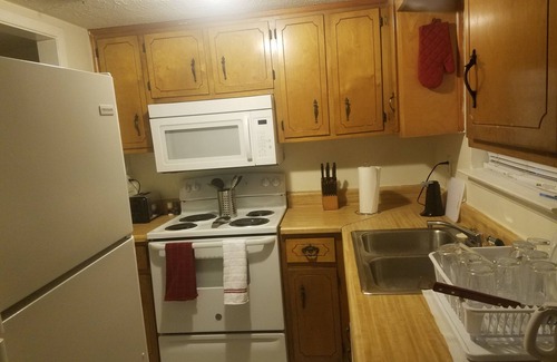 Parker House | 4480 Corporate Apartment Sleeps 7