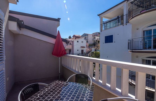 Municipality of Trogir Apartment | 45 m² Apartment ∙ 1 bedroom ∙ 4 guests