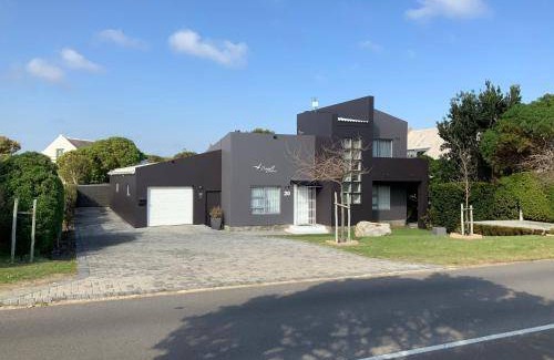 Sandbaai Apartment | 45 m² Apartment ∙ 1 bedroom ∙ 2 guests