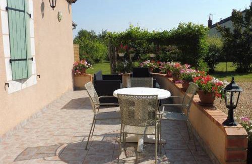 La Chapelle-d'Aligne Bed & Breakfast | 45 m² Bed and breakfast ∙ 5 guests