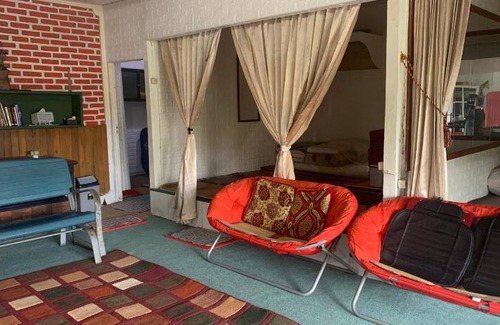 Ciwidey House | 450 m² House ∙ 4 bedrooms ∙ 30 guests