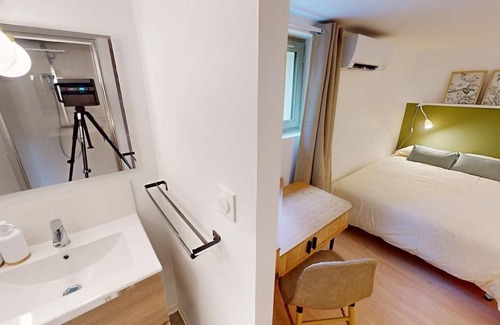 Bron Resort | 450 m² Private room ∙ 1 bedroom ∙ 1 guest