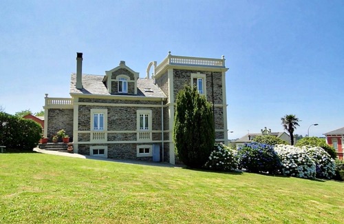 Pinera Villa | 458 m² Villa ∙ 8 bedrooms ∙ 16 guests