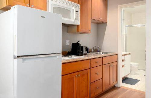 Shoreline West House | 46 m² House ∙ 1 bedroom ∙ 2 guests
