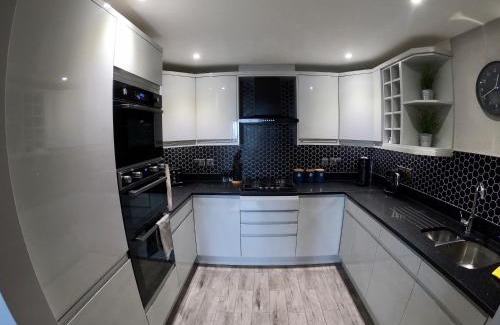 Aberystwyth Apartment | 46 Y Lanfa