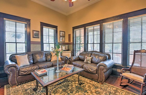 Huntington House | 464 m² House ∙ 4 bedrooms ∙ 10 guests