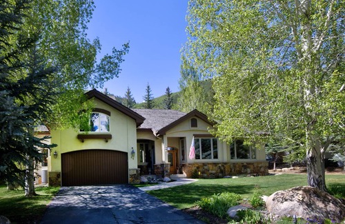 Edwards House | 465 m² House ∙ 6 bedrooms ∙ 14 guests