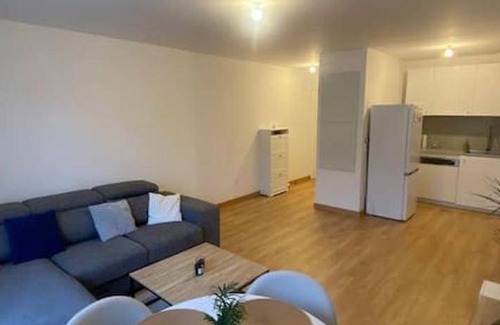 Guyancourt Apartment | 47 m² Apartment ∙ 1 bedroom ∙ 4 guests
