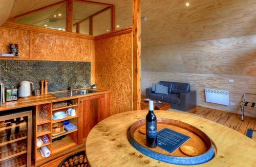 Adventure Bay Apartment | 48 m² Apartment ∙ 2 guests