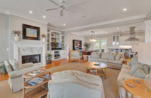 Debordieu Colony House | 485 m² House ∙ 8 bedrooms ∙ 21 guests