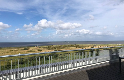 Schillig Apartment | 49.7 Mehrblick - Exclusive, high-quality vacation apartment, sauna, large balcony,