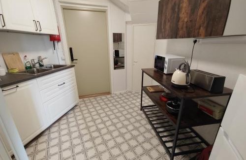 Lantinen District Apartment | 4B Stay - Best Budget Boutique Boardinghouse