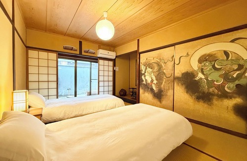 Kaizuka Resort | 4BDR/12ppl/6min walk from Sta./2Parking spaces/Bicycle rental/Hot spring nearby