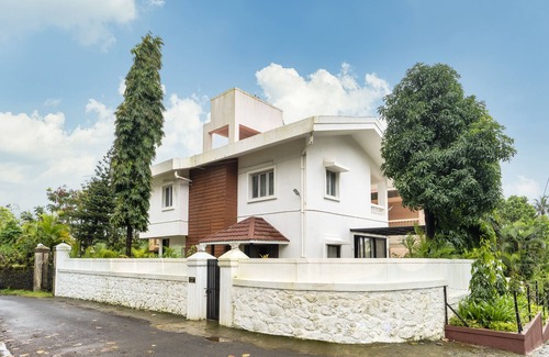 Tungarli Villa | 4bhk with private pool fully air-condition