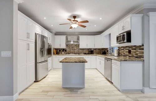 High Point House | 4BR 6BD Pool HotTub Atlantic Ave