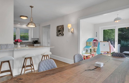 Rumson Cottage | 4BR Rumson Cottage with Back Porch Water Views, Steps to Beach & Town