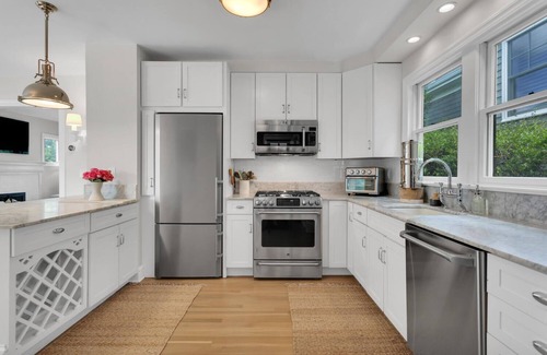 Rumson Cottage | 4BR Rumson Cottage with Back Porch Water Views, Steps to Beach & Town
