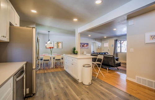 Skyway Condo | 4brbroadmoor Retreathottub, Firepit, Near Trails