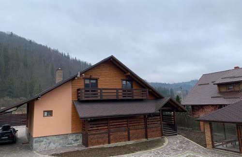 Plavya House | 4REST