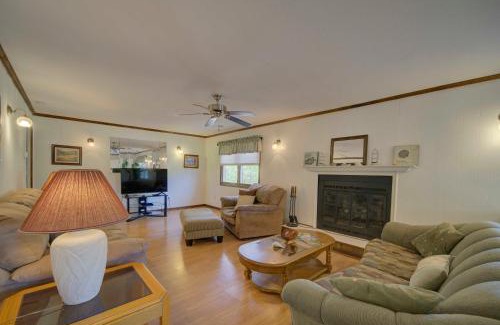 Carova Beach House | 4x2330, Wild Horse Landing- Oceanside, Wild Horses, 4x4 area