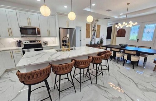 College Park House | 5/4 King bed LUX Arcade near WP/CP & DT Orlando