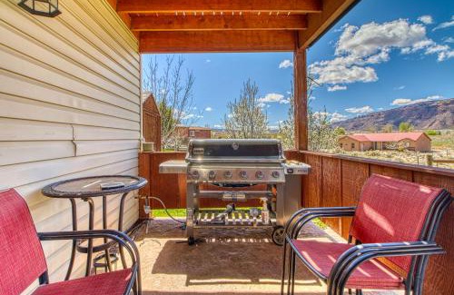 Moab South Valley House | 5 Bed 3 Bath Vacation home in Arches National Park