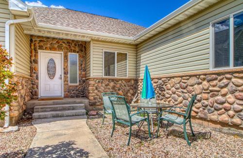 Moab South Valley House | 5 Bed 3 Bath Vacation home in Arches National Park