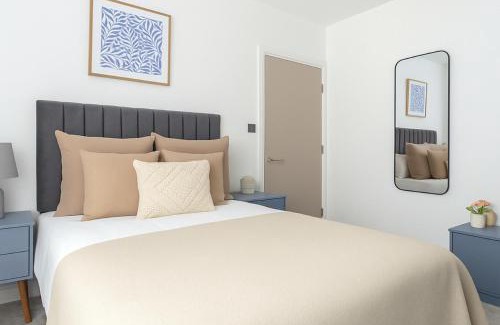Hammersmith Apartment | 5 Bed Apartment in Hammersmith