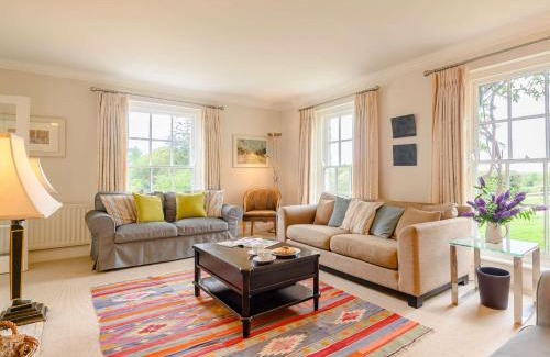 West Compton House | 5 Bed in Litton Cheney 78462
