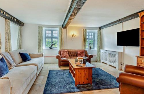 Fiddington House | 5 Bed in Watchet 95371