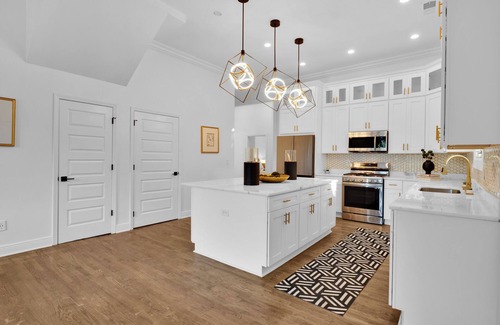 College Park House | 5 bedroom, 4 bath masterpiece is the epitome of luxury living.