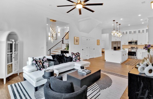College Park House | 5 bedroom, 4 bath masterpiece is the epitome of luxury living.