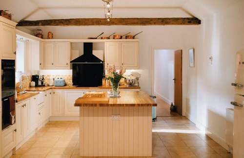 Little Fransham Cottage | 5 bedroom accommodation in Little Fransham
