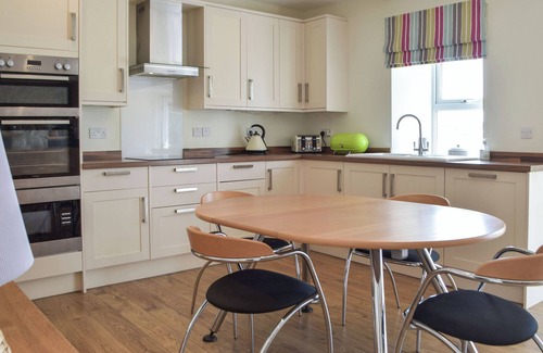 Little Haven Cottage | 5 bedroom accommodation in Little Haven, near Haverfordwest