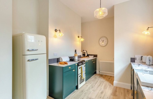 Scarborough Cottage | 5 bedroom accommodation in Scarborough