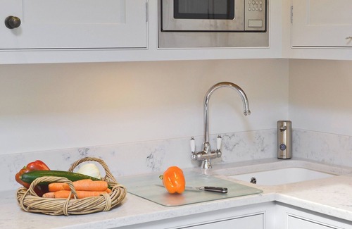 Brancaster Cottage | 5 bedroom accommodation in Brancaster