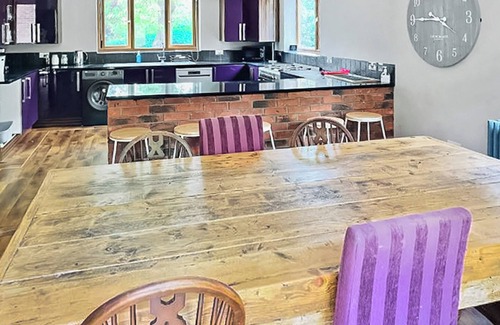 Grantham Cottage | 5 bedroom accommodation in Grantham