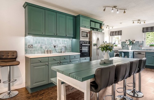 Powmill Cottage | 5 bedroom accommodation in Powmill, near Dollar